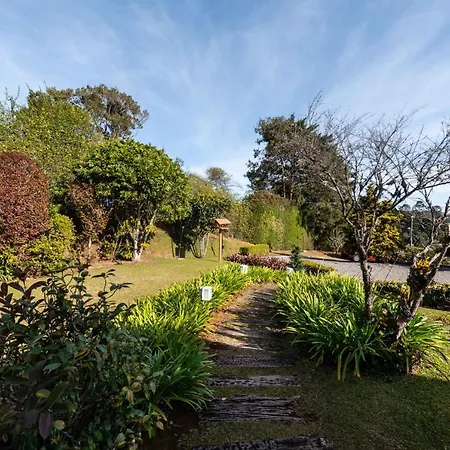 Campos Do Jordao Intimista Com Lareira, Churrasqueira E Vista Fantastica Exterior photo
